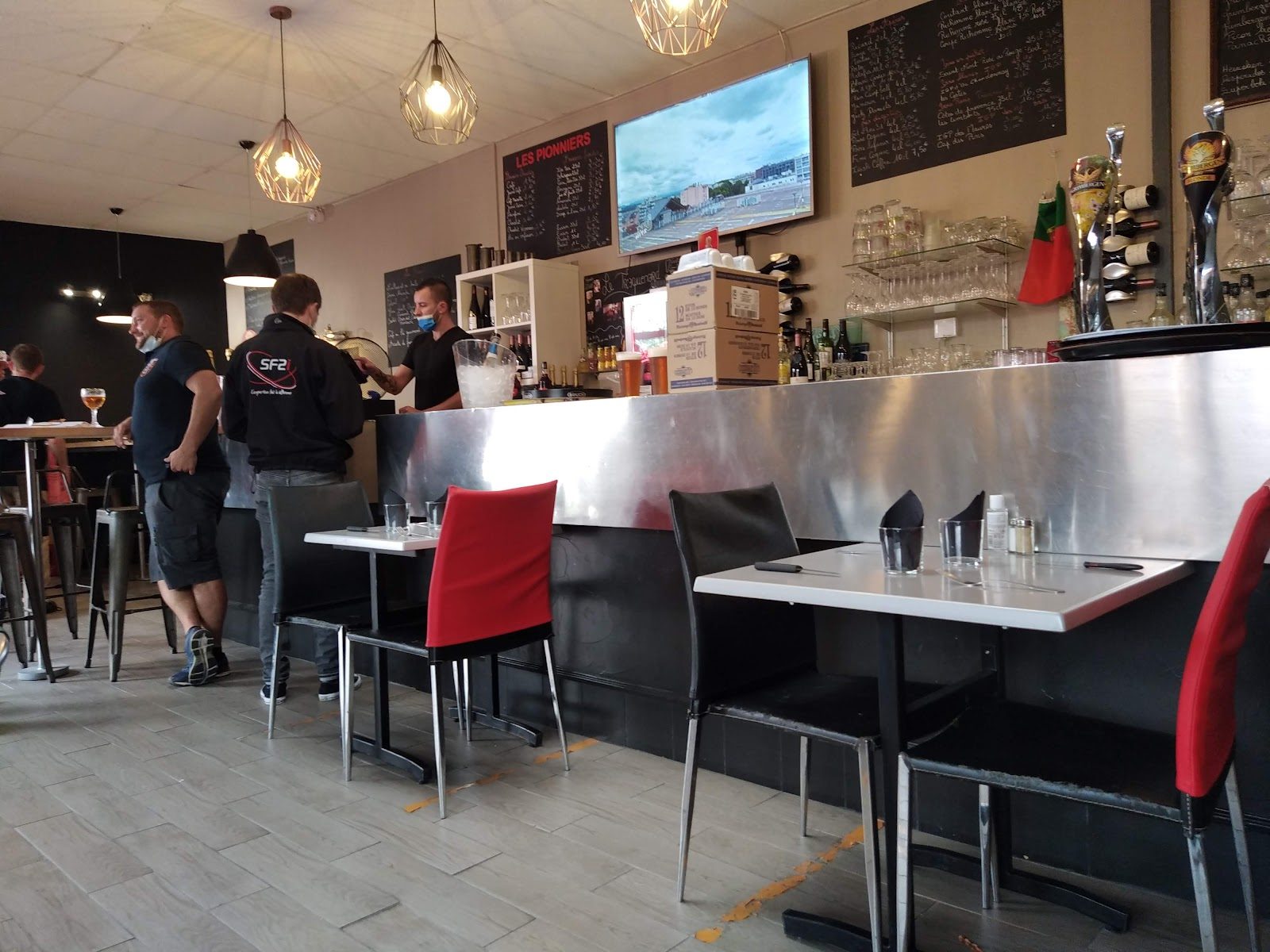 Les Pionniers, restaurant à Reims
