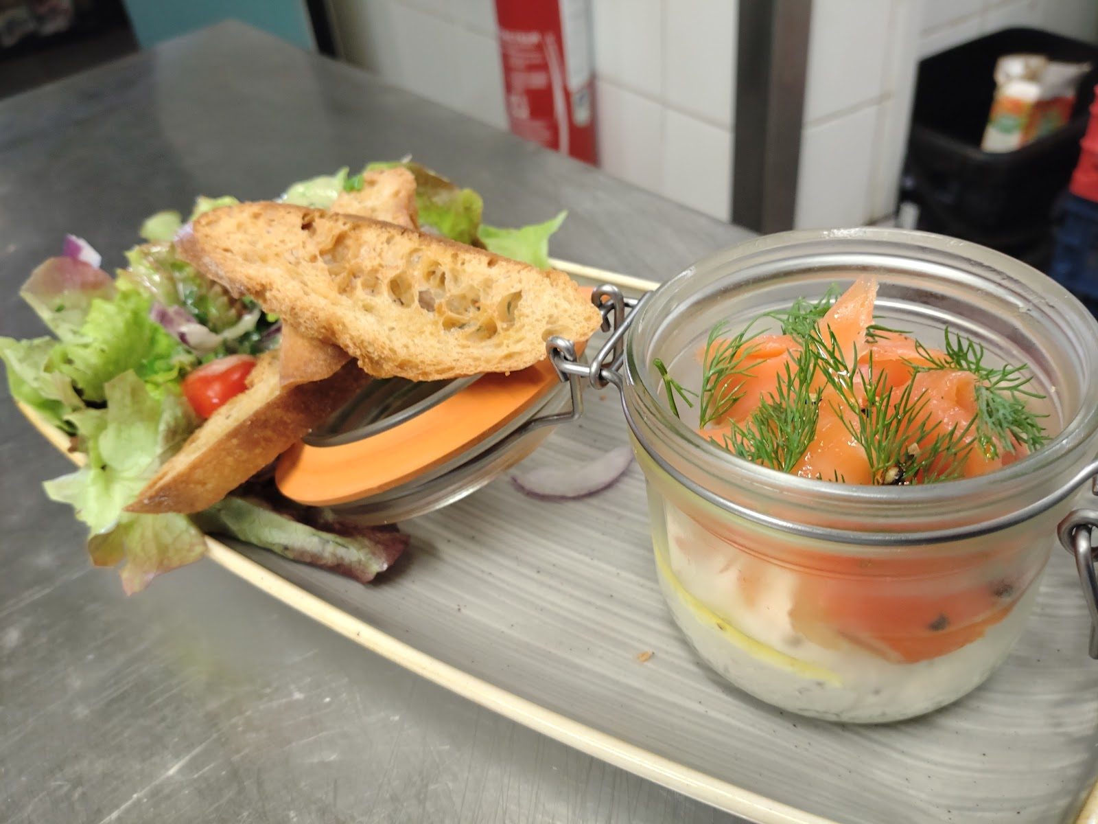 Les Cornichons, restaurant à Reims